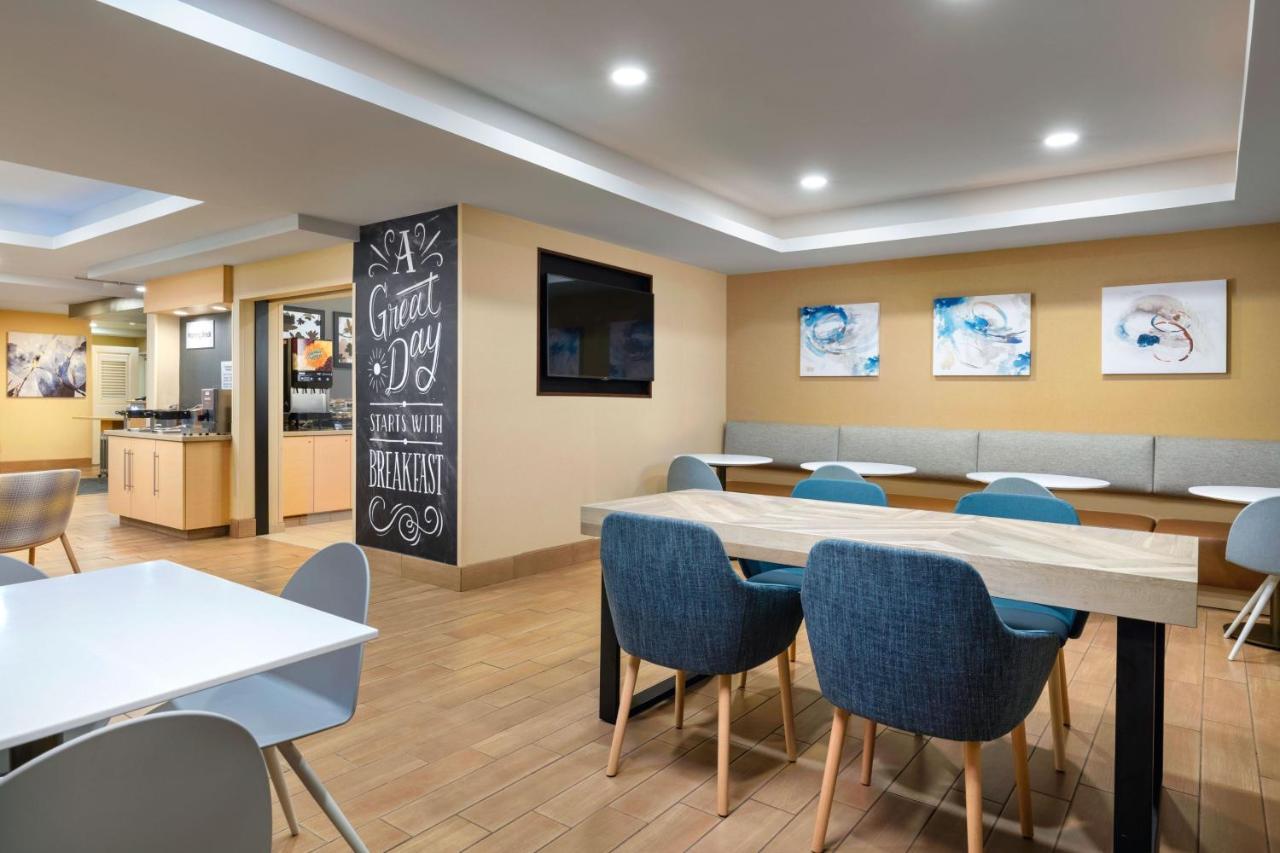 Towneplace Suites By Marriott York Exterior foto